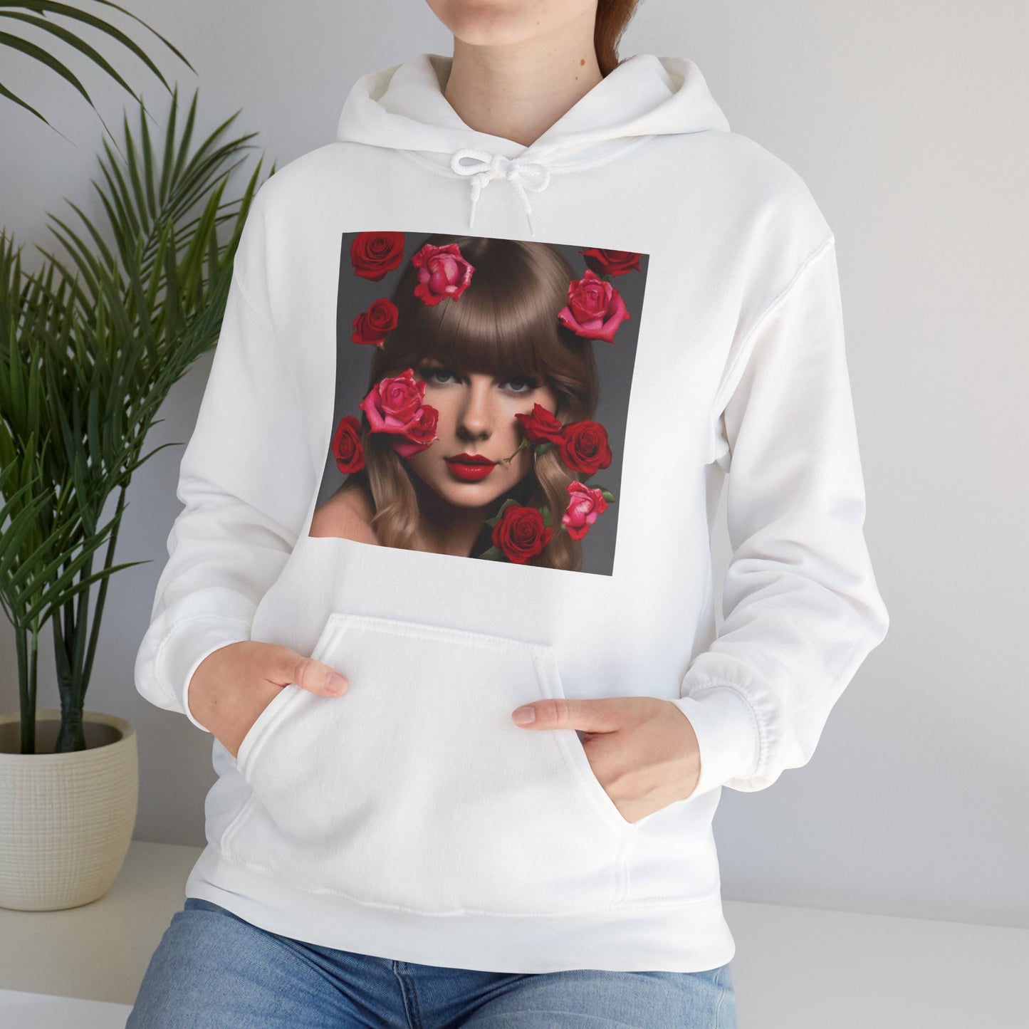 Taylor Swift Unisex Heavy Blend™ Hooded Sweatshirt