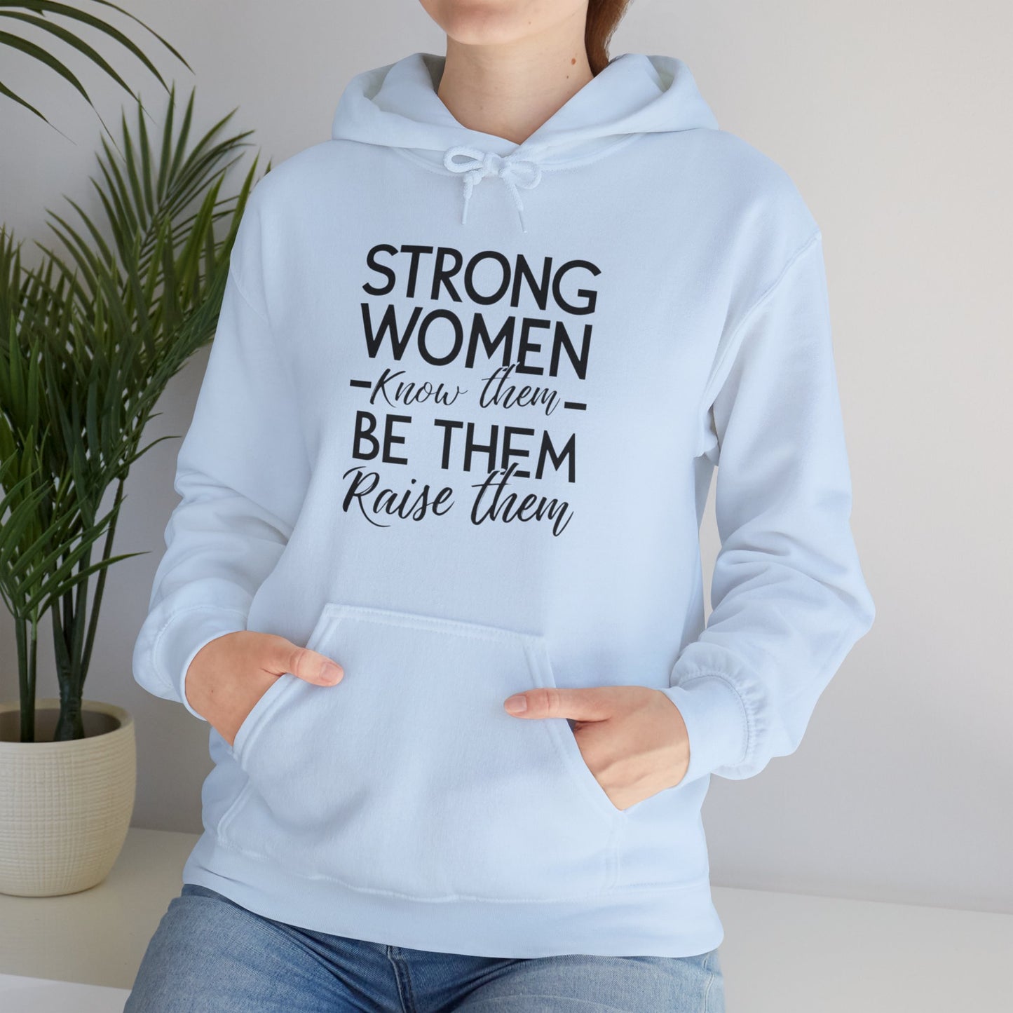 Strong Women Unisex Heavy Blend™ Hooded Sweatshirt
