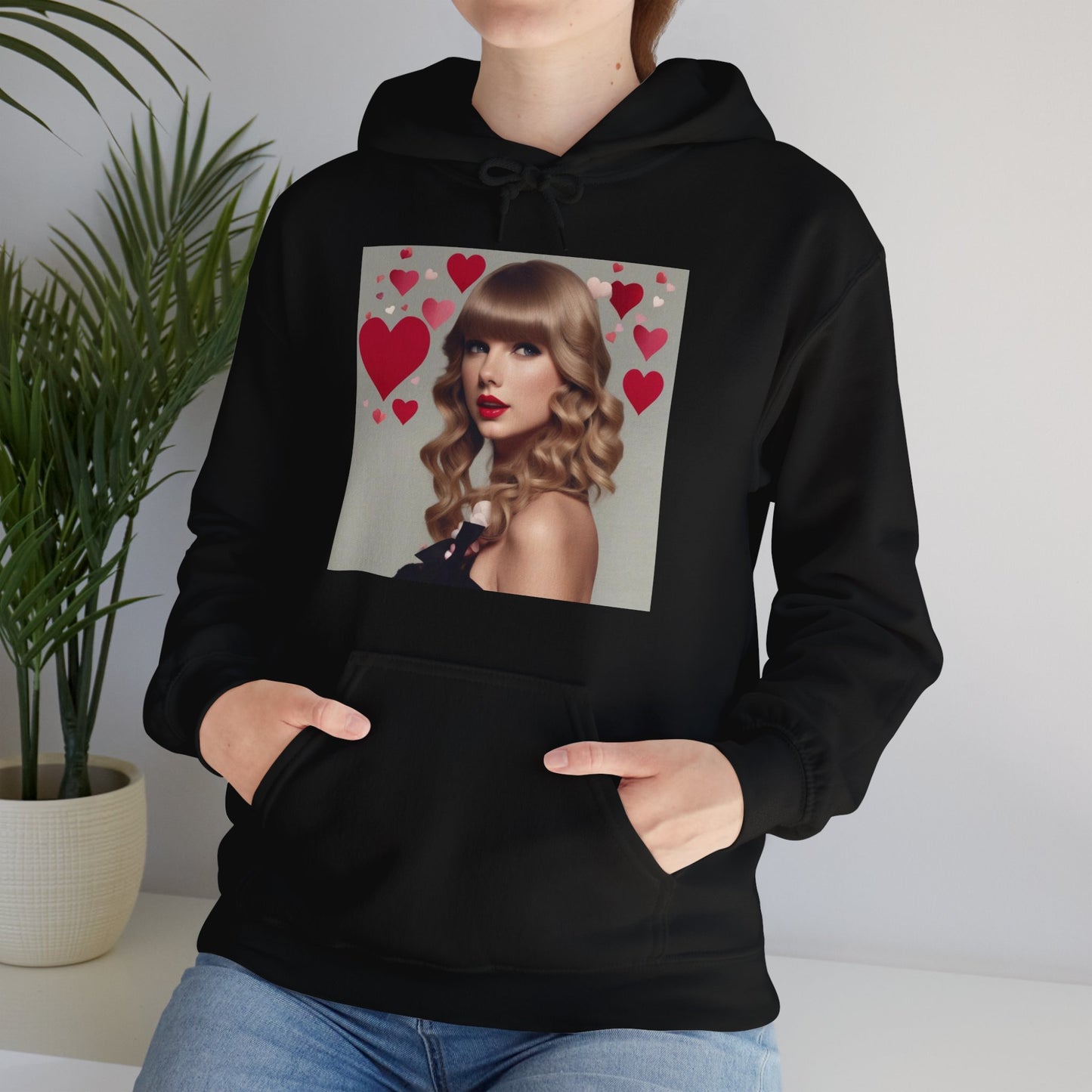 Taylor Swift Unisex Heavy Blend™ Hooded Sweatshirt