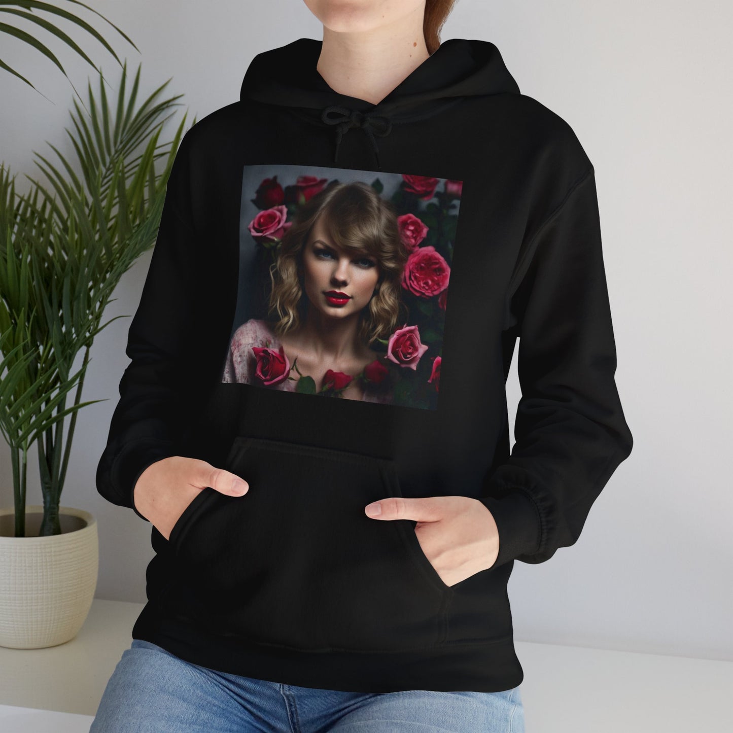 Taylor Swift Unisex Heavy Blend™ Hooded Sweatshirt