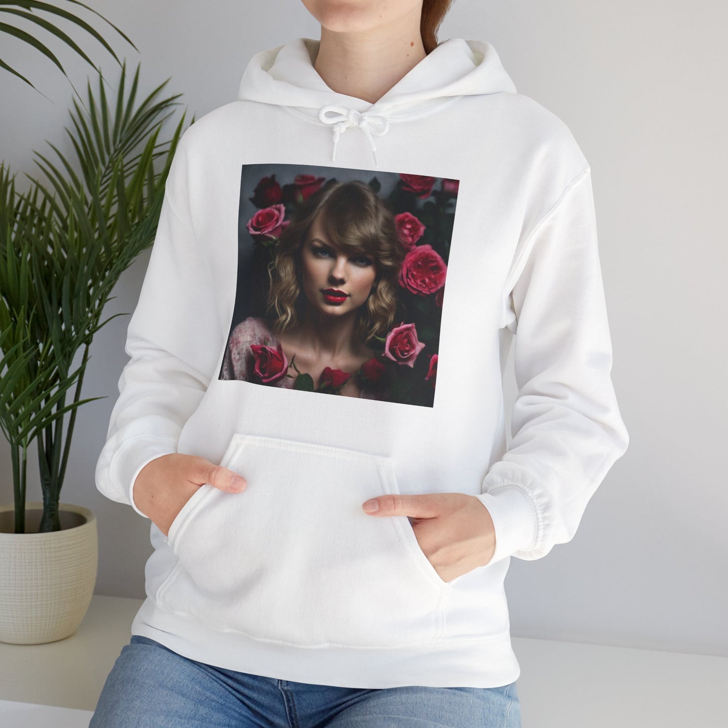 Taylor Swift Unisex Heavy Blend™ Hooded Sweatshirt